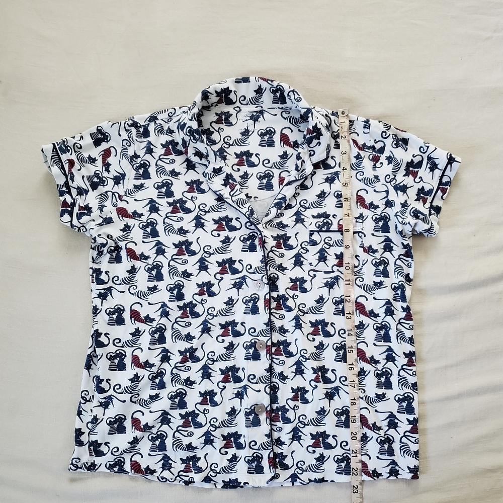 Roller Rabbit Patterned Short Sleeve Button-Up Pa… - image 4